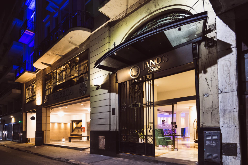 Jano’s Caba Boutique